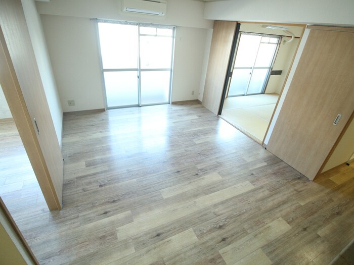 物件内観写真11　(居室)