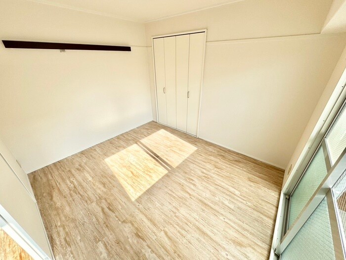 物件内観写真12　(居室)