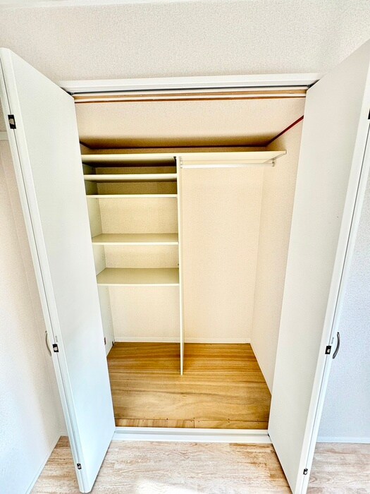 物件内観写真13　(収納)