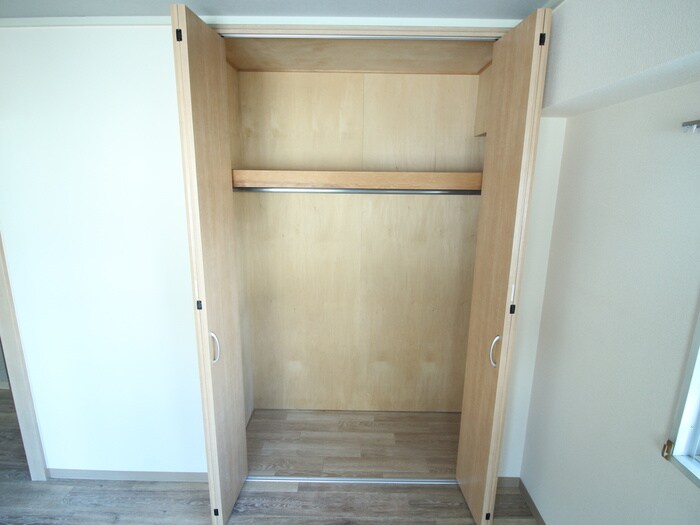物件内観写真21　(収納)