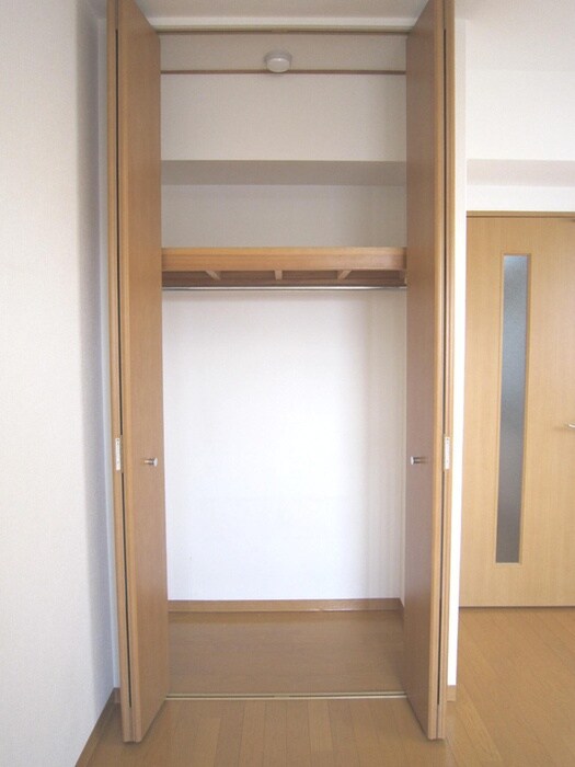 物件内観写真9　(収納)