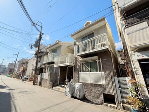 ウエストパレス外観写真