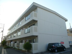 ハイツ３８１外観写真