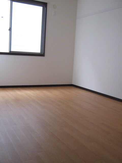 物件内観写真5　(居室)