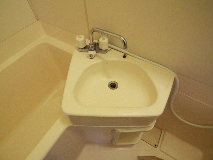 物件内観写真16　(洗面)