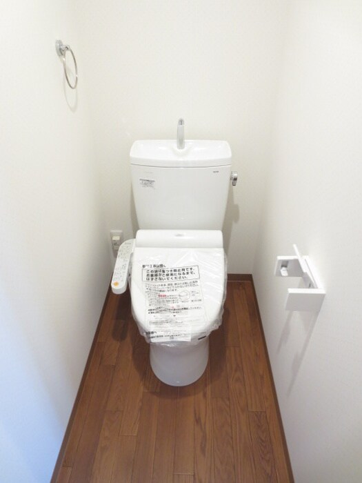 物件内観写真14　(トイレ)