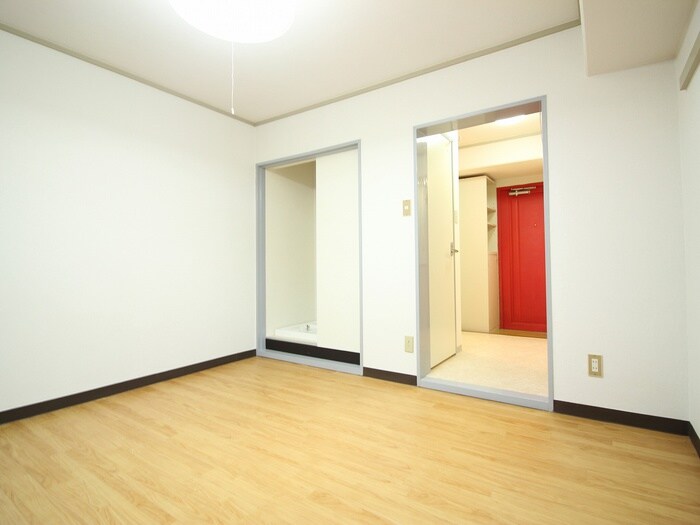 物件内観写真15　(居室)