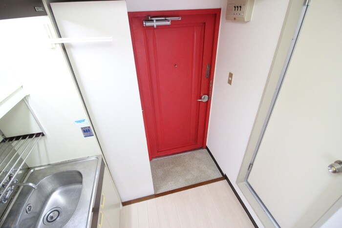 物件内観写真19　(玄関)