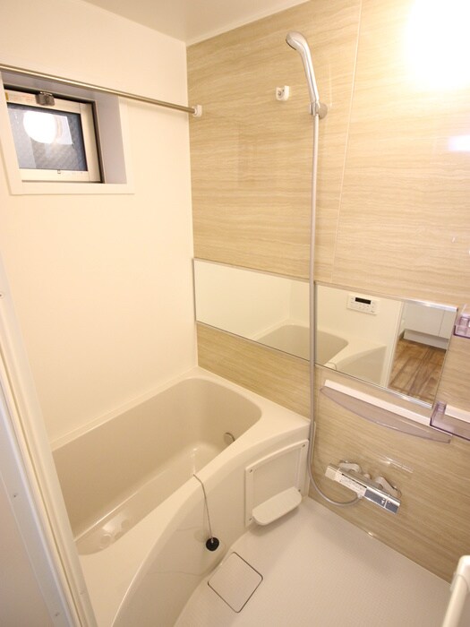 物件内観写真11　(バス／シャワールーム等)