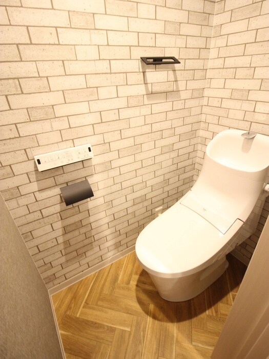 物件内観写真12　(トイレ)