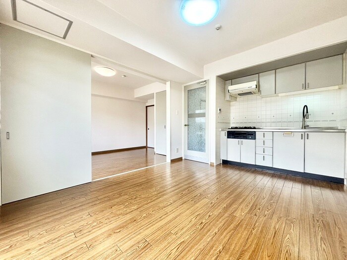 物件内観写真9　(居室)