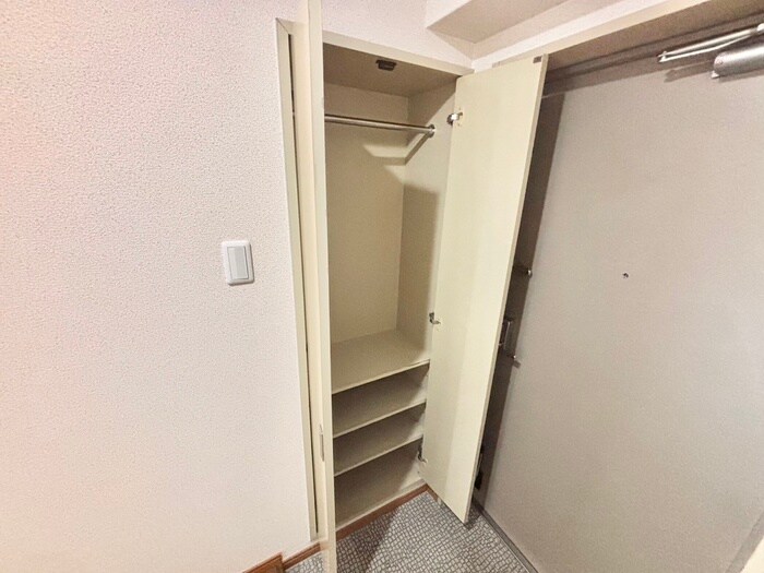 物件内観写真16　(靴箱)