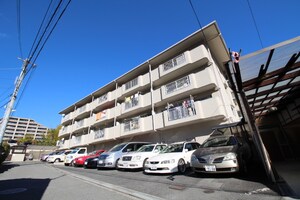 カームハイツ外観写真