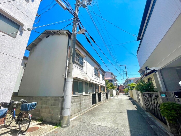 物件外観写真5　(周辺環境)