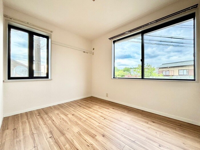 物件内観写真7　(居室)