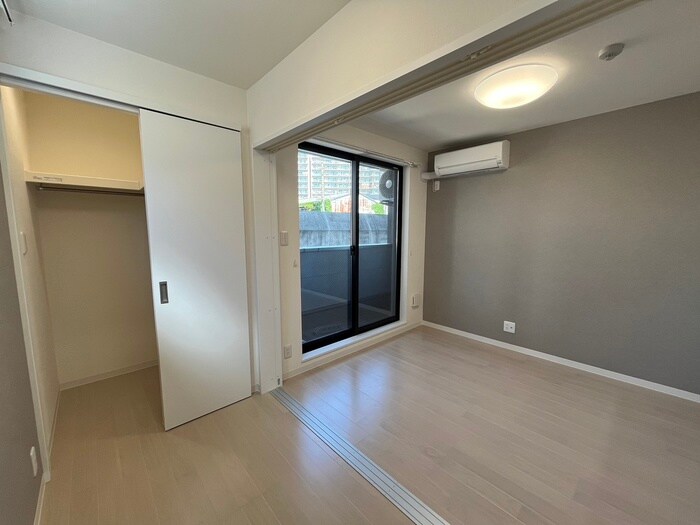 物件内観写真14　(居室)