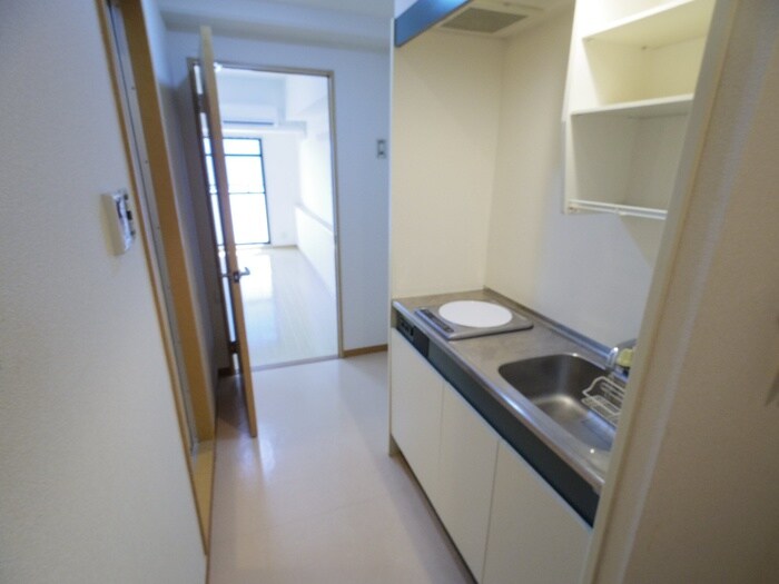 物件内観写真13　(廊下)