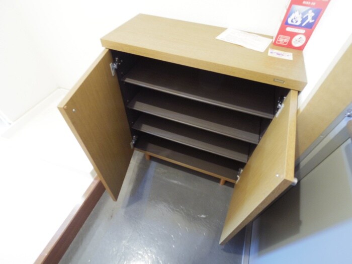 物件内観写真19　(靴箱)