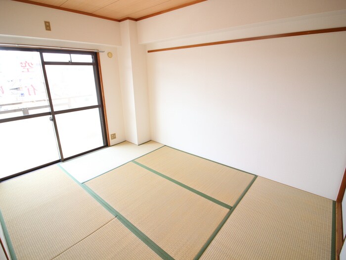 物件内観写真9　(居室)