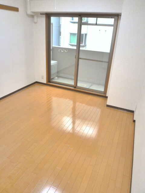 物件内観写真13　(居室)