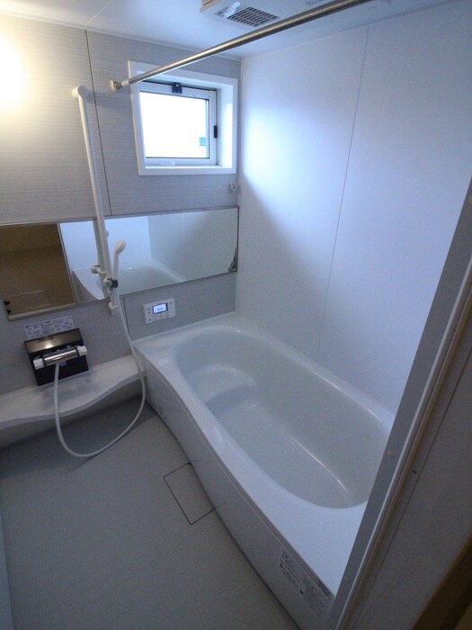 物件内観写真16　(バス／シャワールーム等)