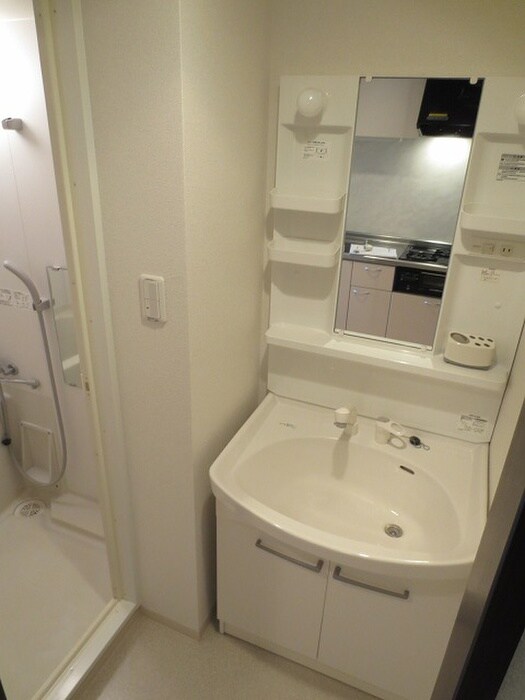 物件内観写真13　(洗面)