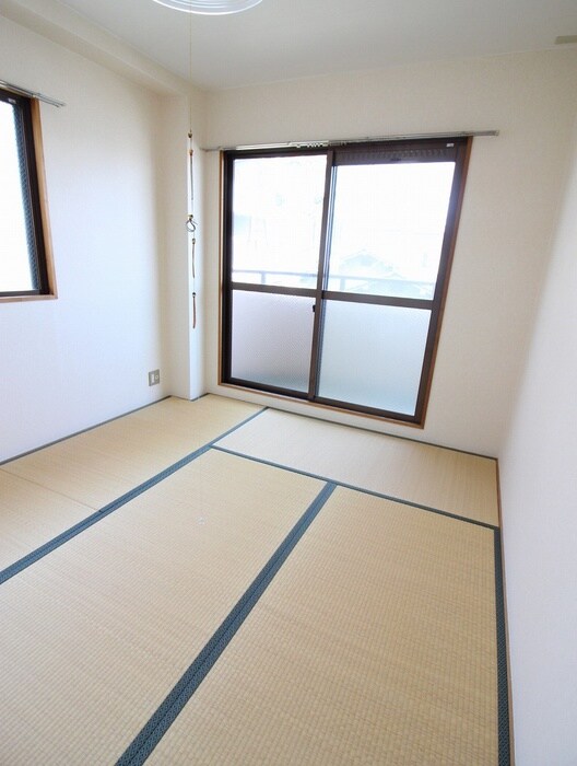 物件内観写真11　(居室)