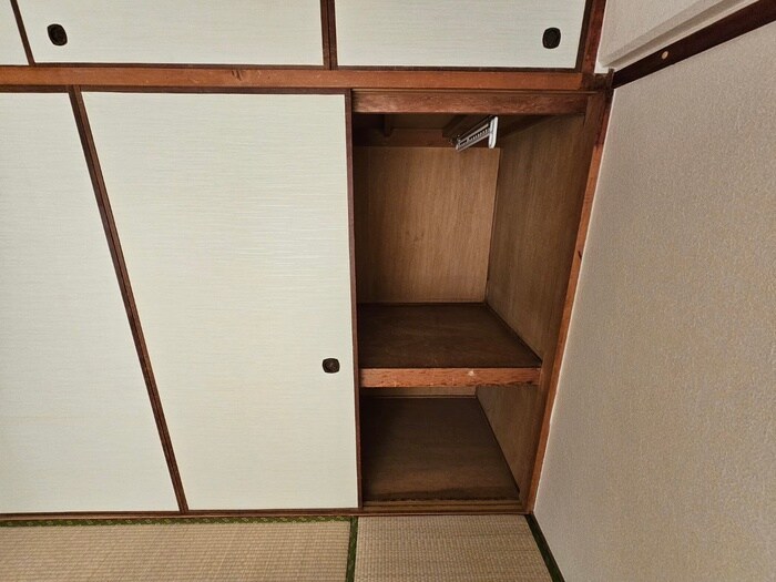 物件内観写真15　(収納)