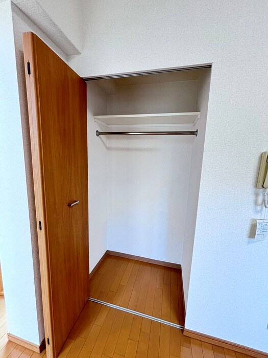 物件内観写真13　(収納)