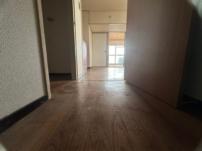物件内観写真19　(廊下)