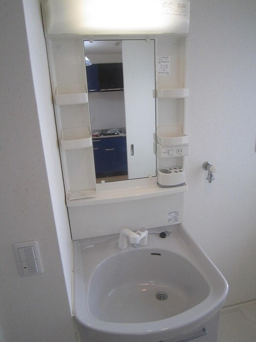 物件内観写真12　(洗面)