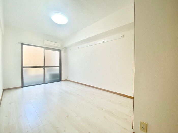物件内観写真17　(居室)