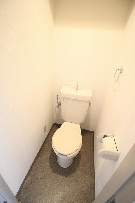 物件内観写真11　(トイレ)