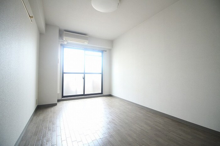 物件内観写真13　(居室)