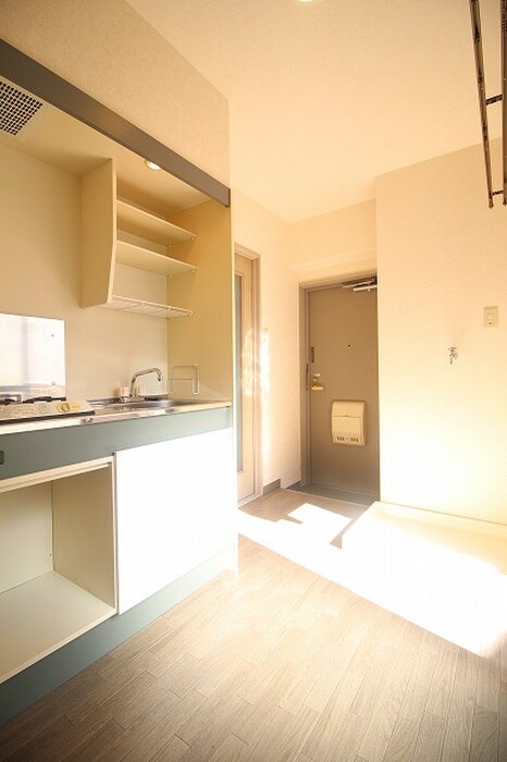 物件内観写真14　(廊下)