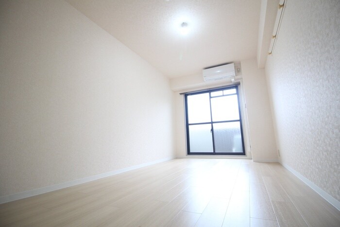 物件内観写真14　(居室)