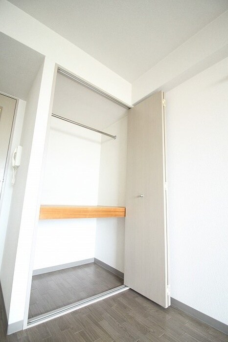 物件内観写真15　(収納)