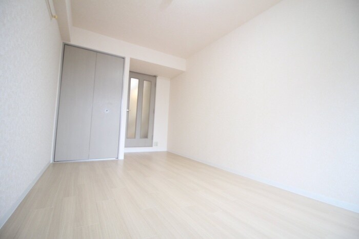 物件内観写真15　(居室)