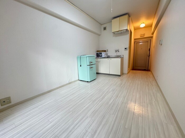 物件内観写真8　(居室)