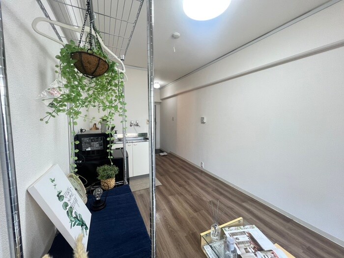 物件内観写真9　(居室)