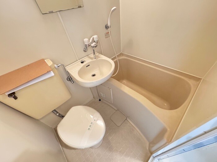 物件内観写真12　(バス／シャワールーム等)