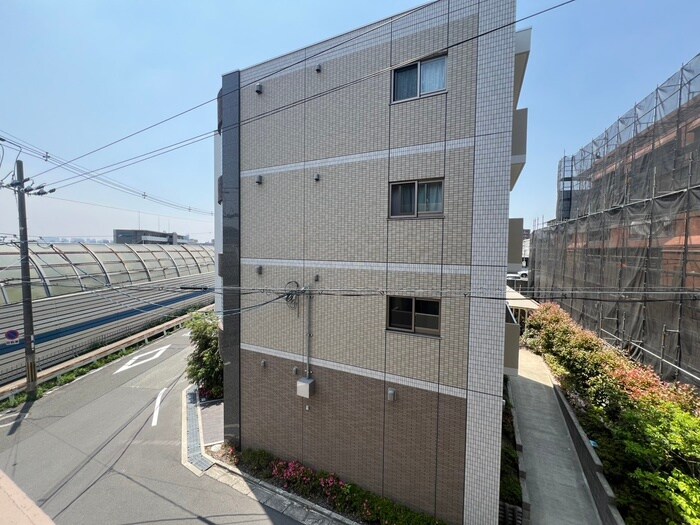 物件内観写真22　(室内からの展望)