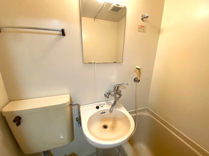 物件内観写真10　(洗面)