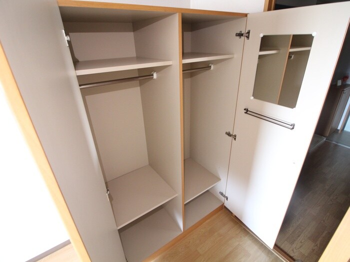 物件内観写真9　(収納)