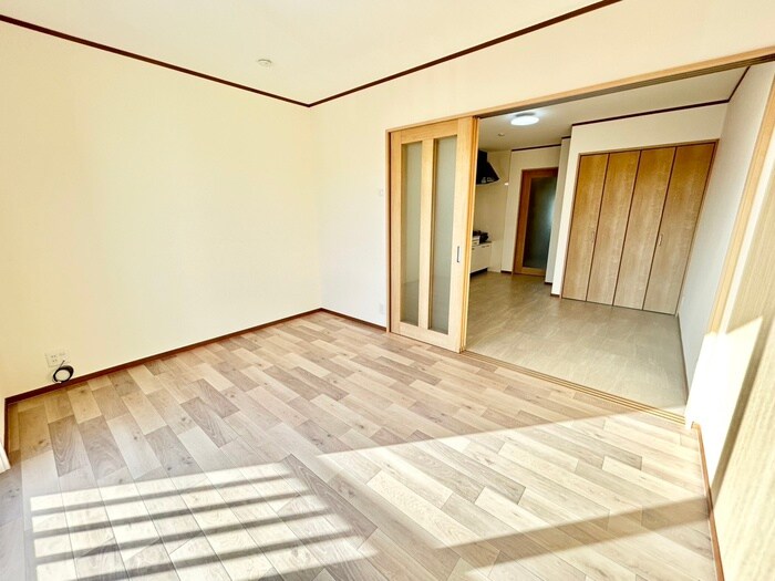 物件内観写真19　(居室)