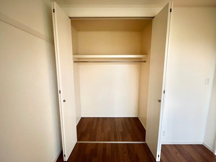物件内観写真15　(収納)