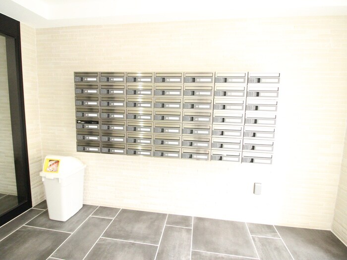 物件外観写真4　(建物設備)