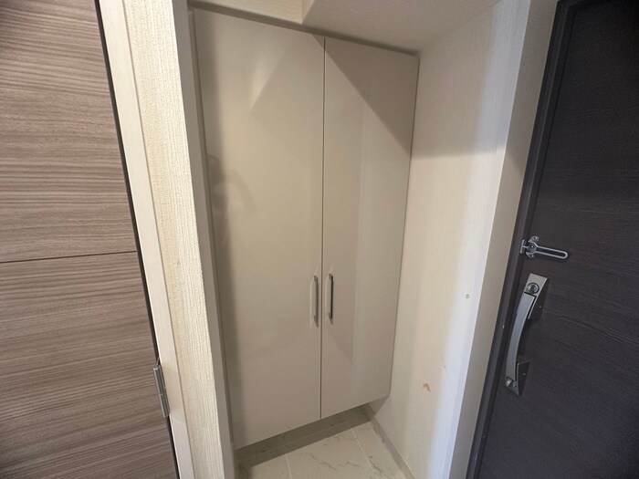 物件内観写真16　(靴箱)