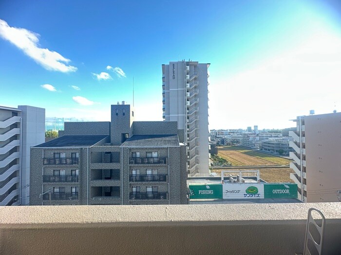 物件内観写真19　(室内からの展望)