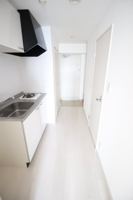 物件内観写真11　(廊下)